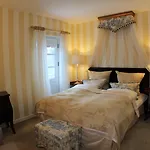 Vraa Slotshotel Tylstrup