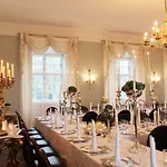 Vraa Slotshotel 4* Tylstrup