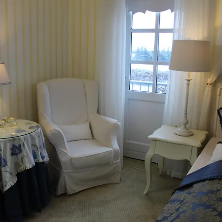 Vraa Slotshotel Hotel