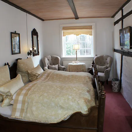 Vraa Slotshotel Hotel