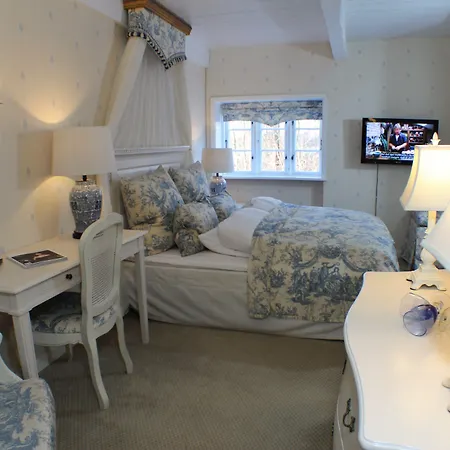 Vraa Slotshotel Hotel