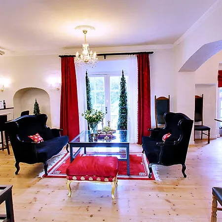 Vraa Slotshotel Tylstrup