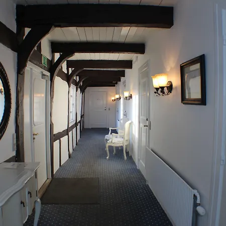 Hotel Vraa Slotshotel 4*