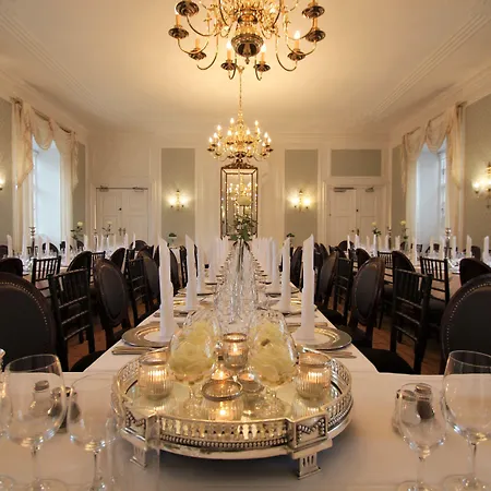 Hotel Vraa Slotshotel 4*