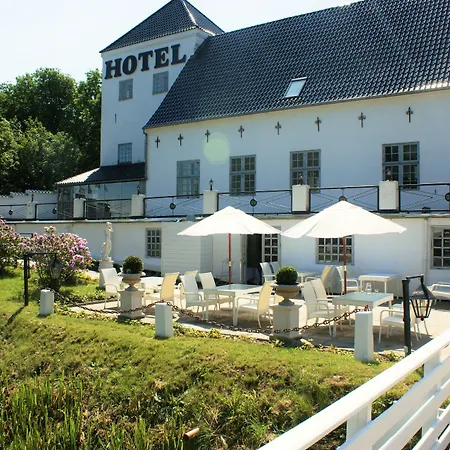 Vraa Slotshotel 4*