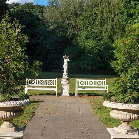 Vraa Slotshotel Hotel 4*