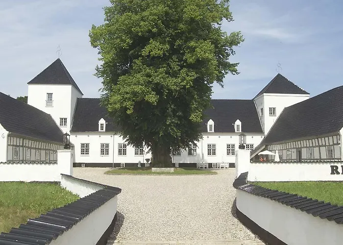 Hotel Vraa Slotshotel