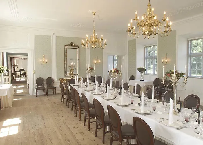 Vraa Slotshotel 4*