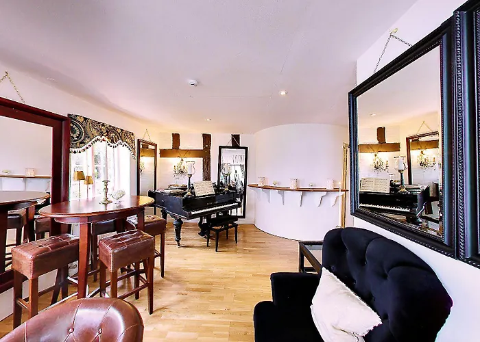 Vraa Slotshotel Hotel Tylstrup