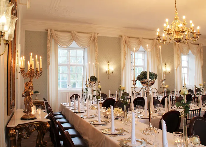 Vraa Slotshotel 4* Tylstrup