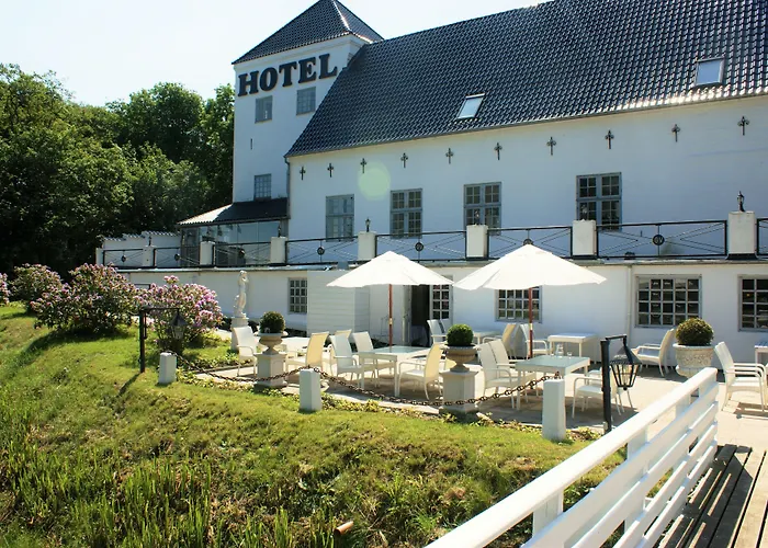 Vraa Slotshotel 4*